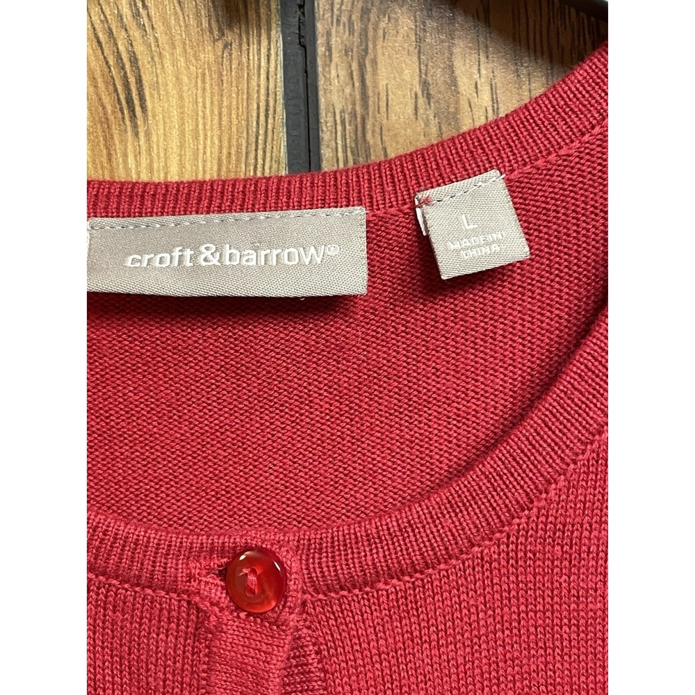 CROFT‎ & BARROW woman L Red Cardigan Sweater Button Christmas Snowmen Snowflakes - Picture 3 of 8